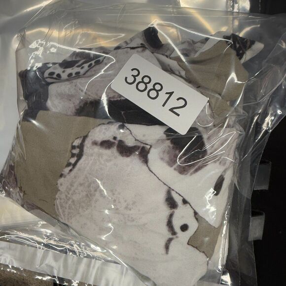 Midnight Shirt Women M Medium Gray Butterfy Print Button Up Collared Rayon - Picture 7 of 7